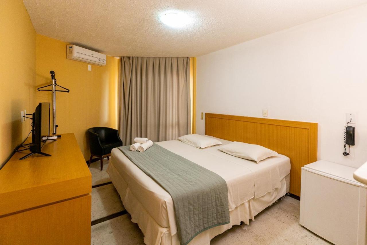 Safari Natal Beach Hotel Bagian luar foto