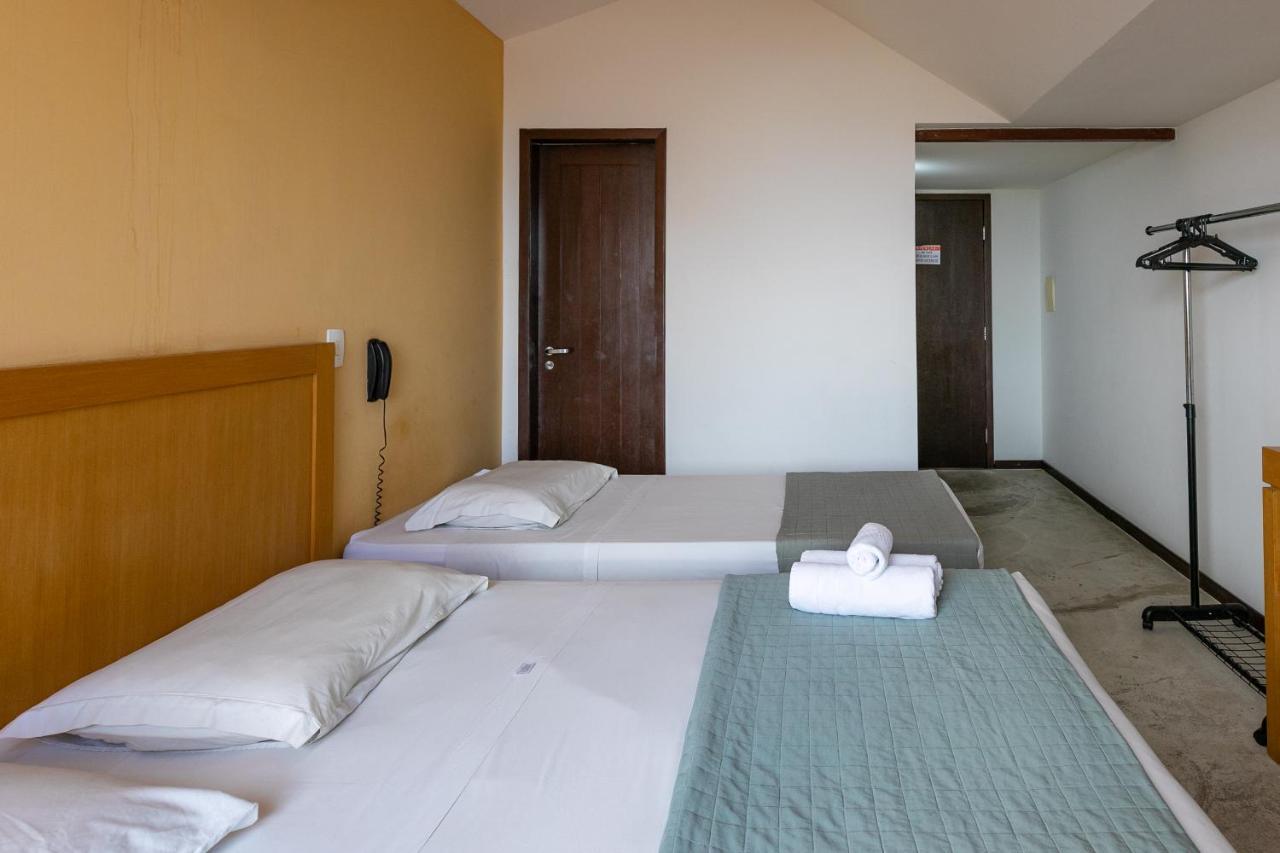 Safari Natal Beach Hotel Bagian luar foto